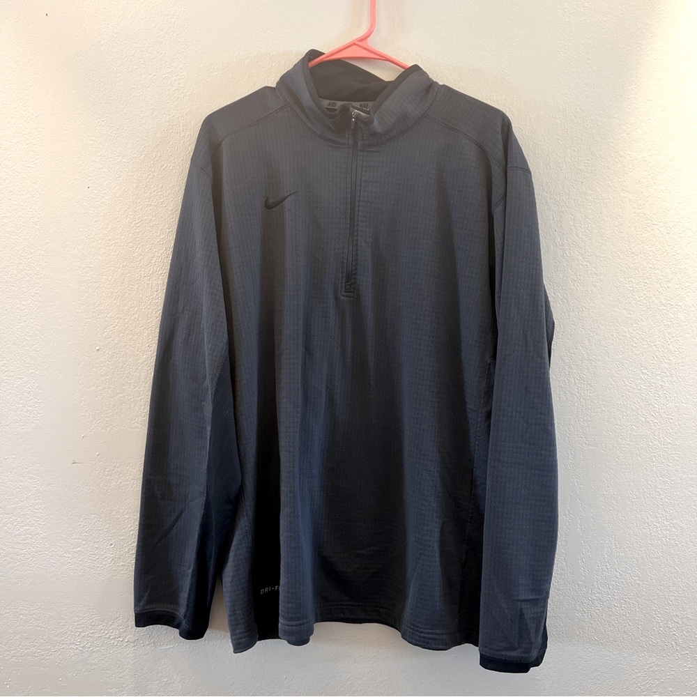 Men’s Nike Pullover